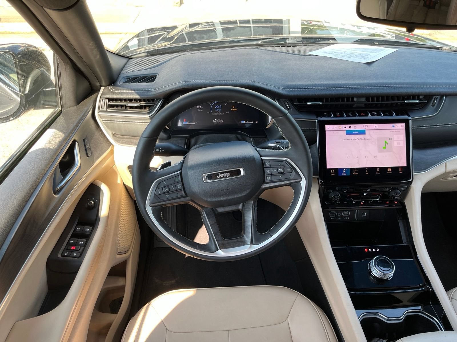 2023 Jeep Grand Cherokee L Limited 4x2