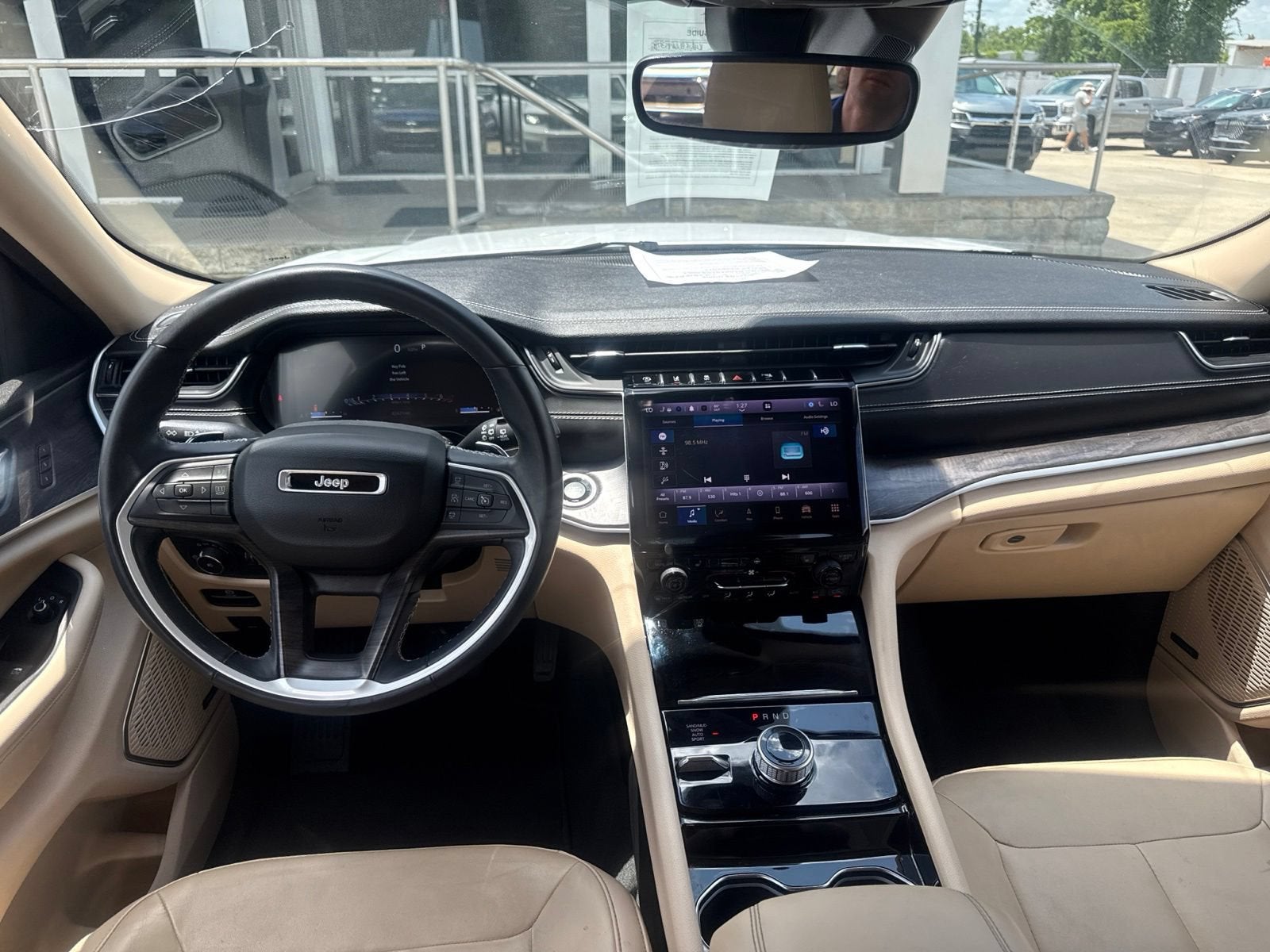 2022 Jeep Grand Cherokee L Limited 4x4