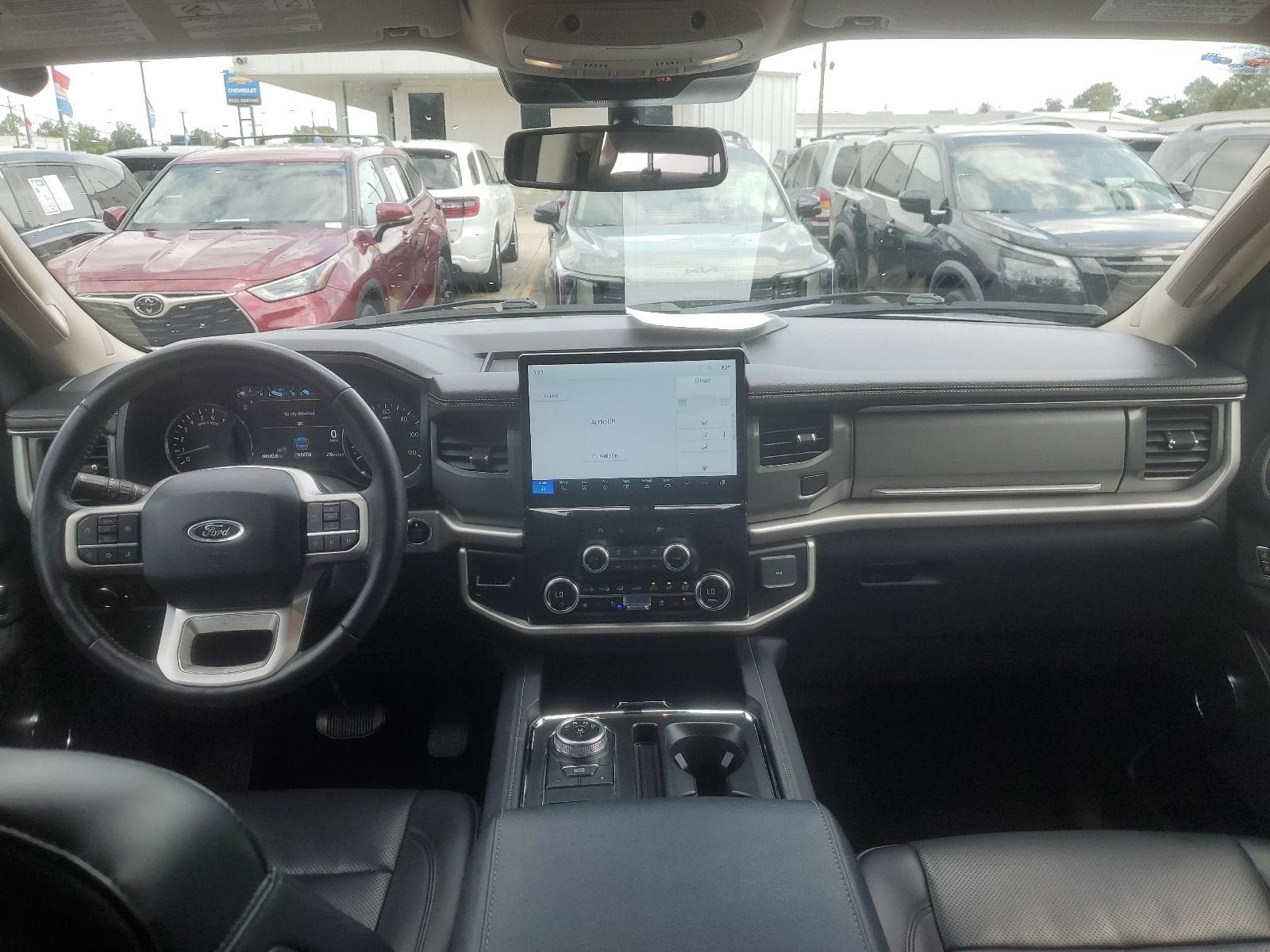 2024 Ford Expedition XLT