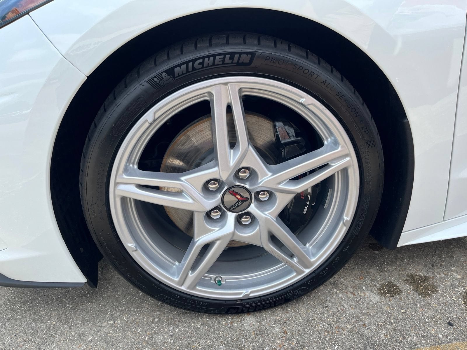 2024 Chevrolet Corvette Stingray 2LT