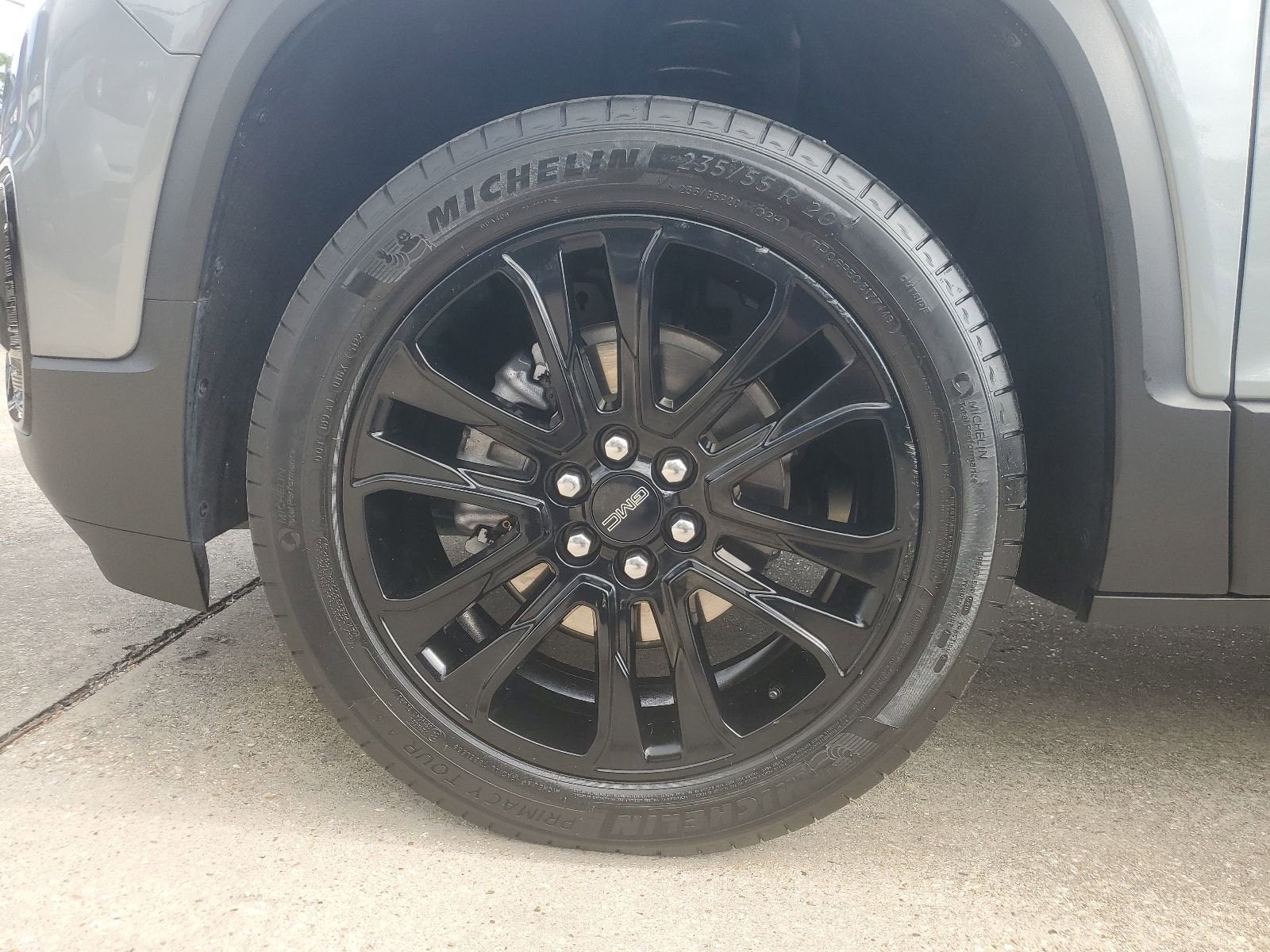 2023 GMC Acadia SLE