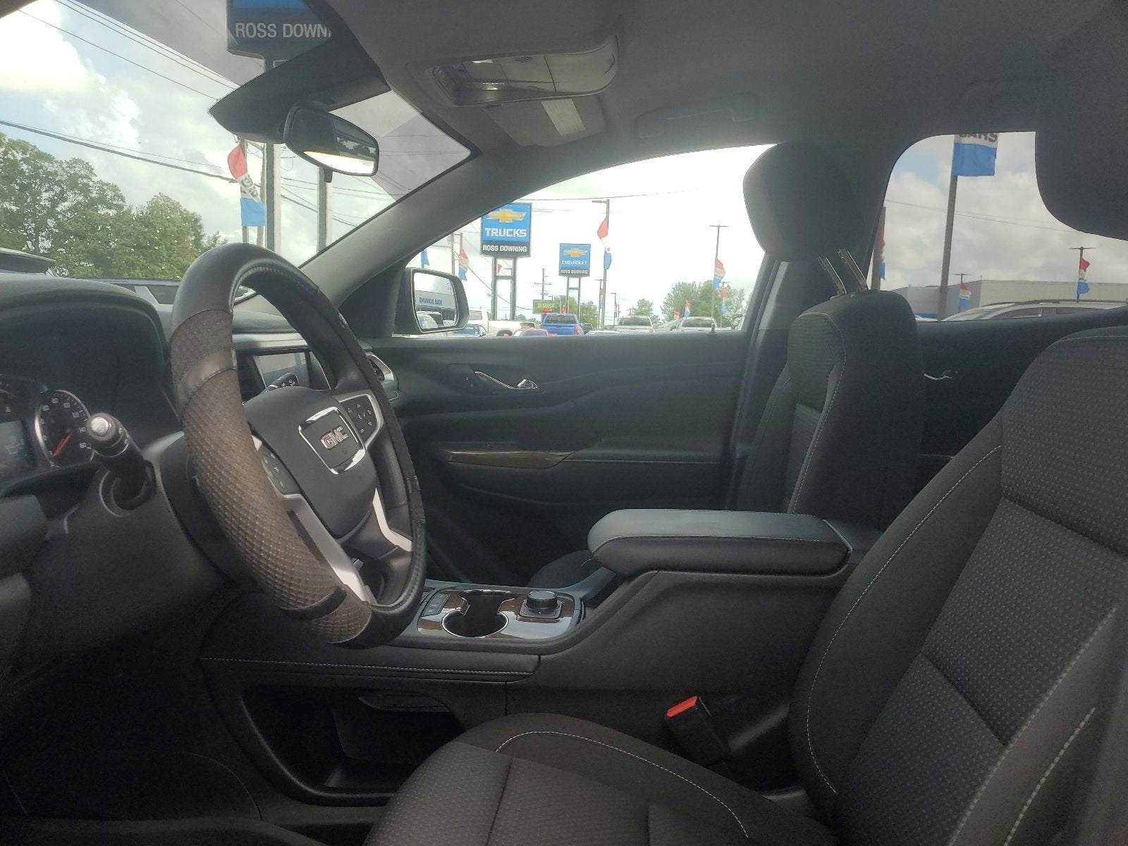 2023 GMC Acadia SLE