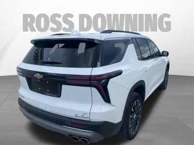 2024 Chevrolet Traverse LT