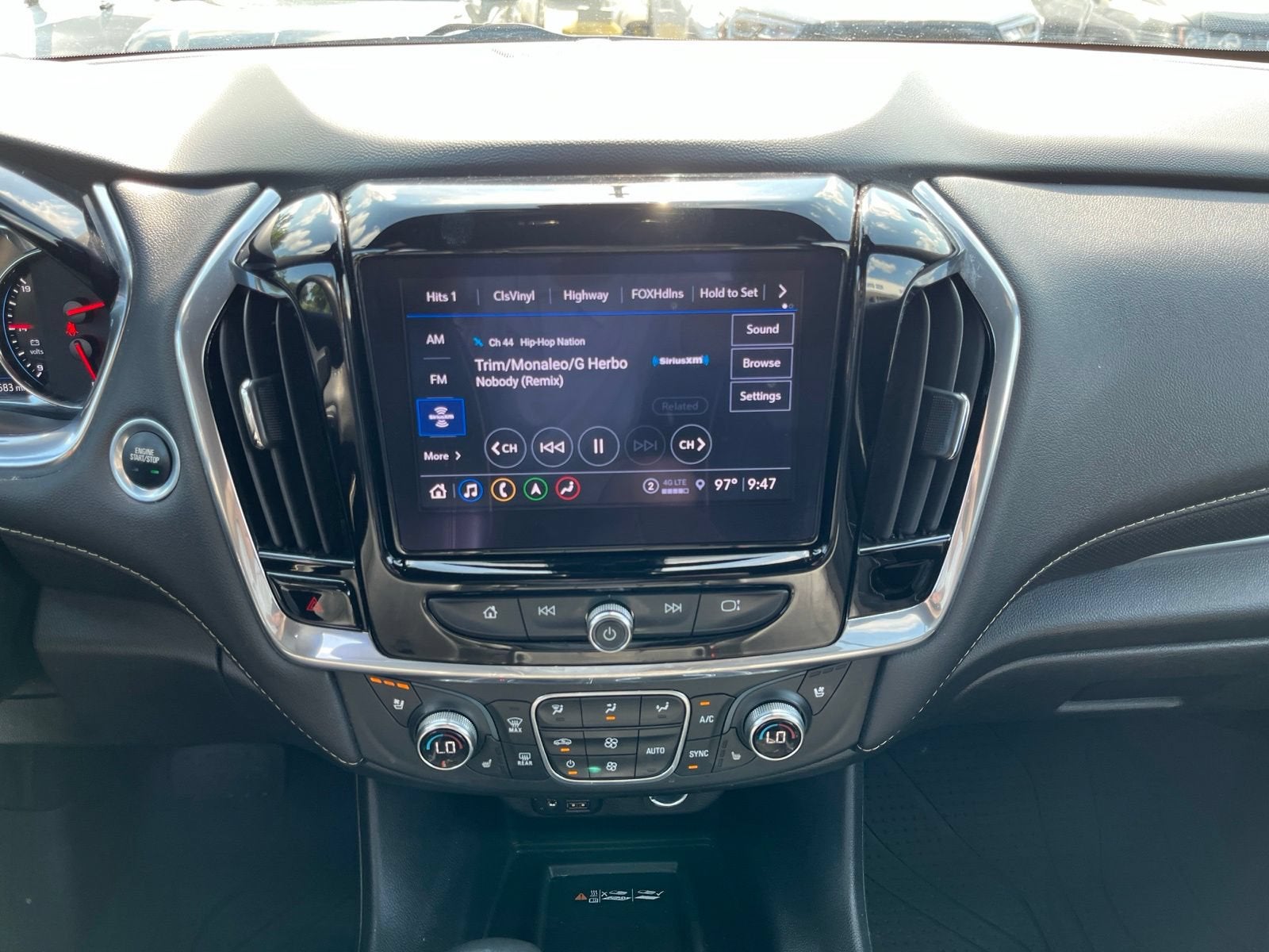 2022 Chevrolet Traverse Premier