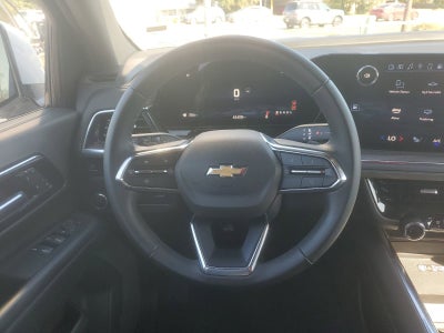 2025 Chevrolet Suburban LT