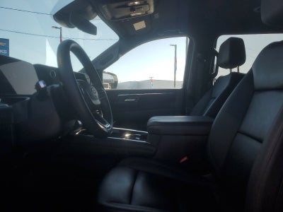 2025 Chevrolet Suburban LT