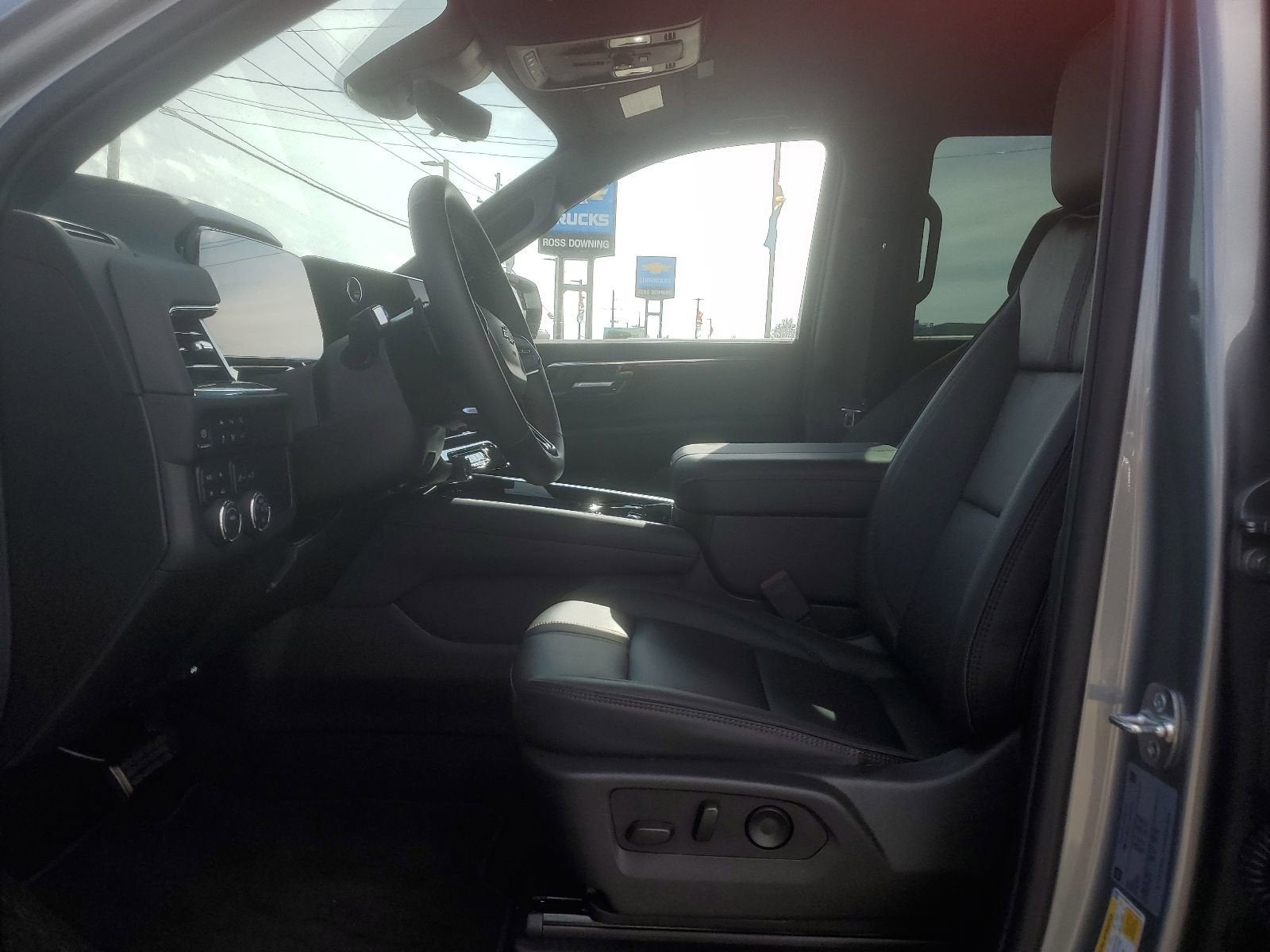 2025 Chevrolet Tahoe RST