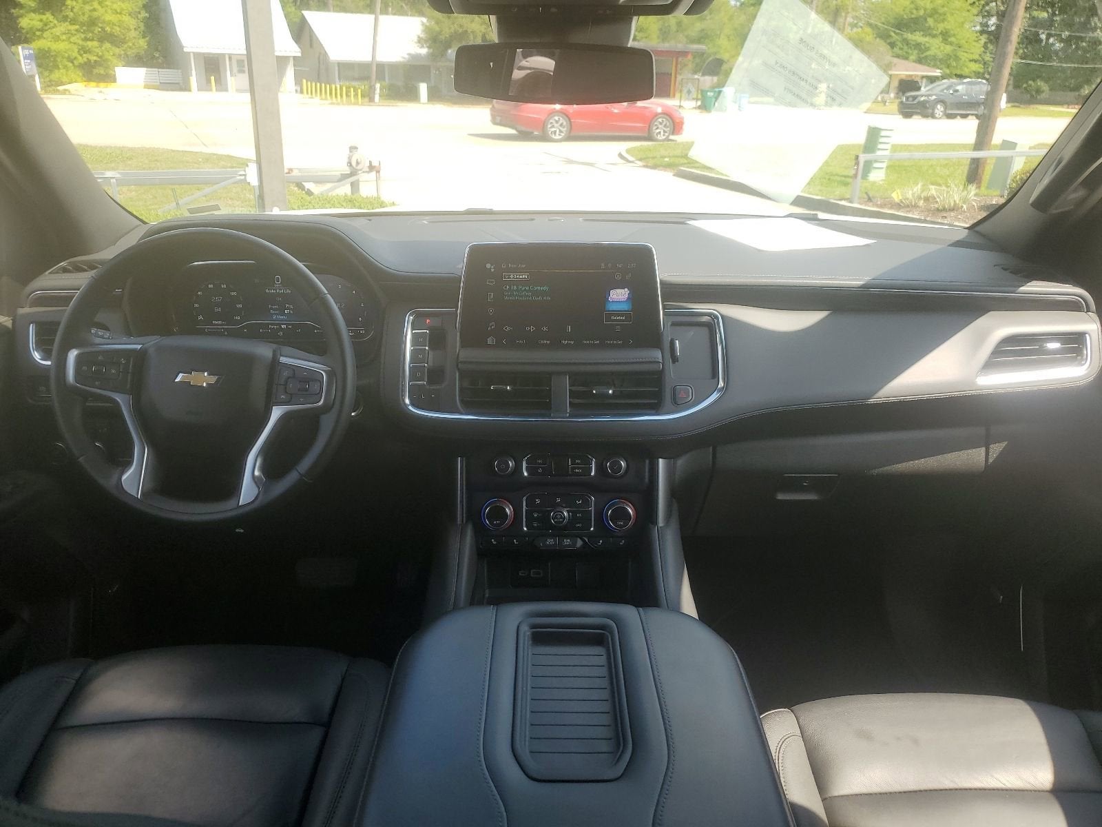 2024 Chevrolet Suburban LT