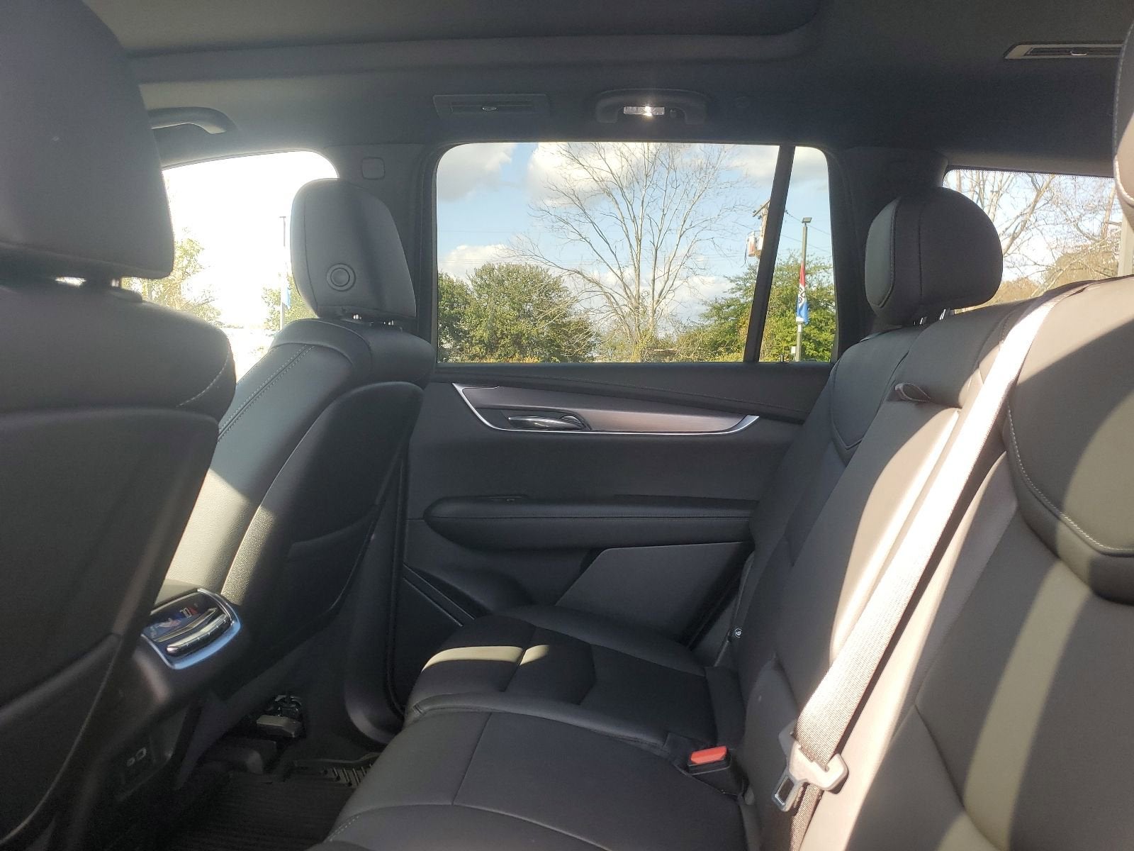 2024 Cadillac XT6 Luxury