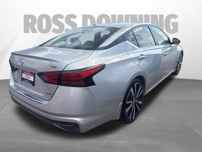 2022 Nissan Altima SR VC-Turbo FWD