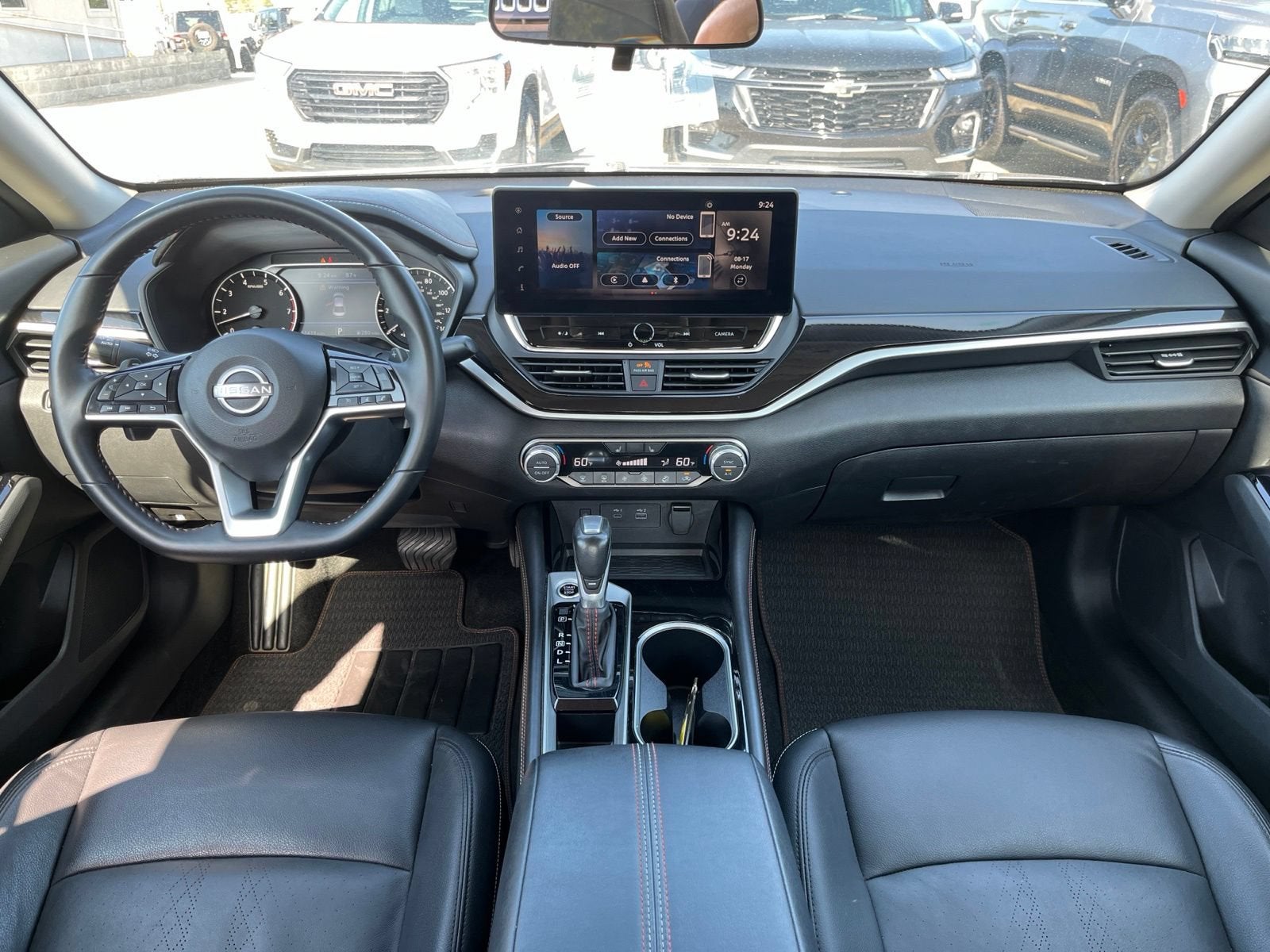 2025 Nissan Altima SR