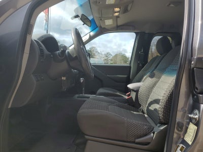 2017 Nissan Frontier SV