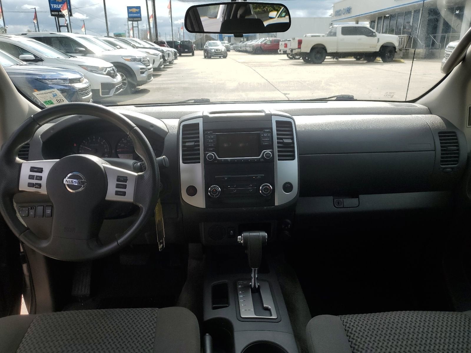 2017 Nissan Frontier SV