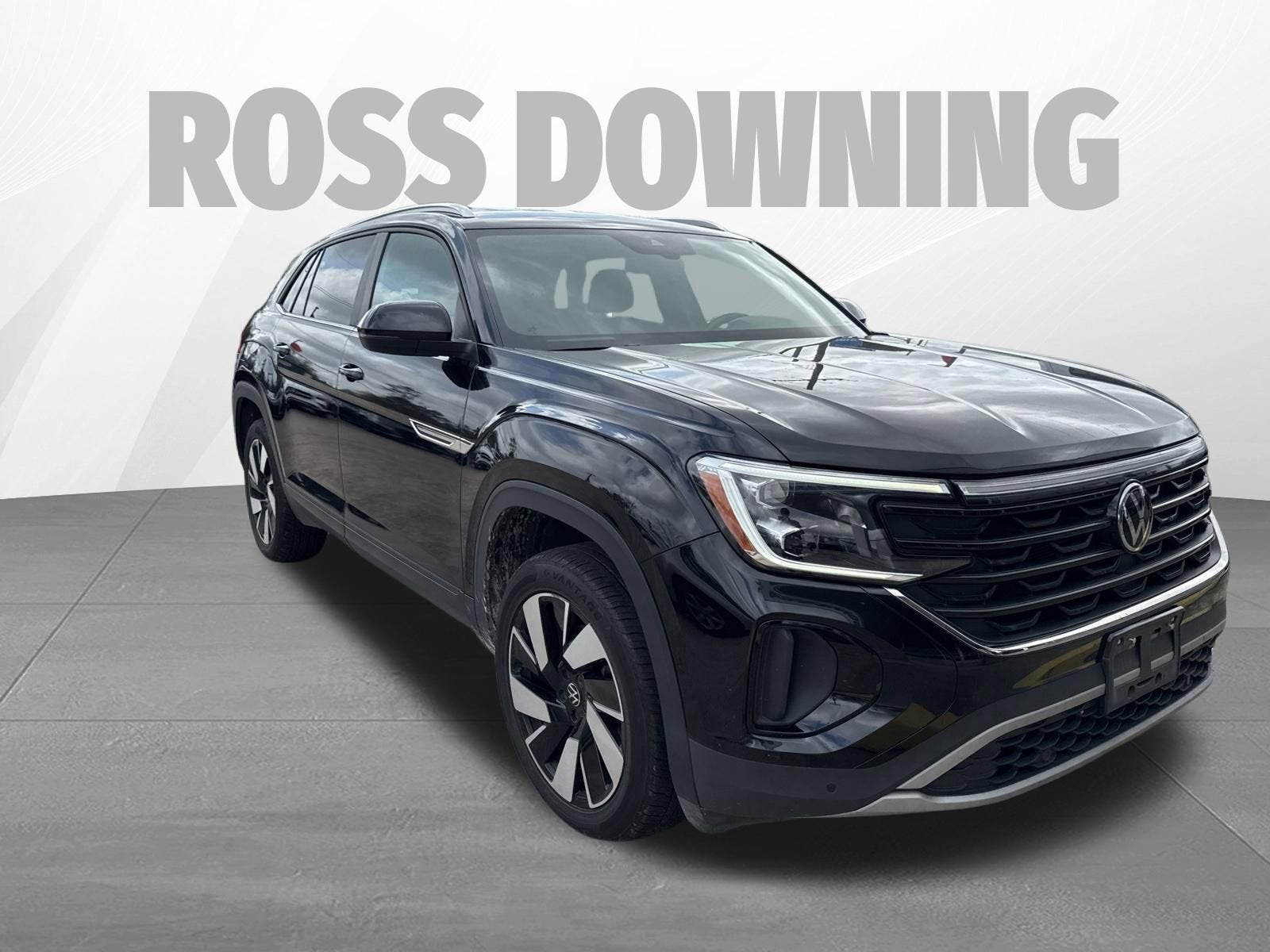 2025 Volkswagen Atlas Cross Sport 2.0T SE w/Technology