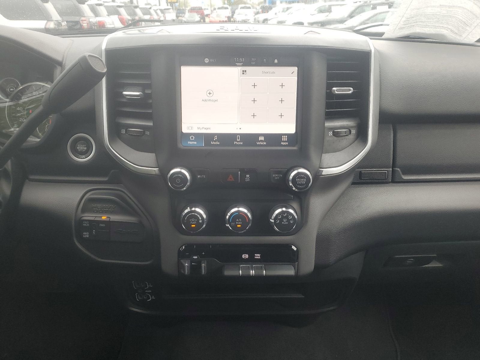 2024 RAM 3500 Big Horn