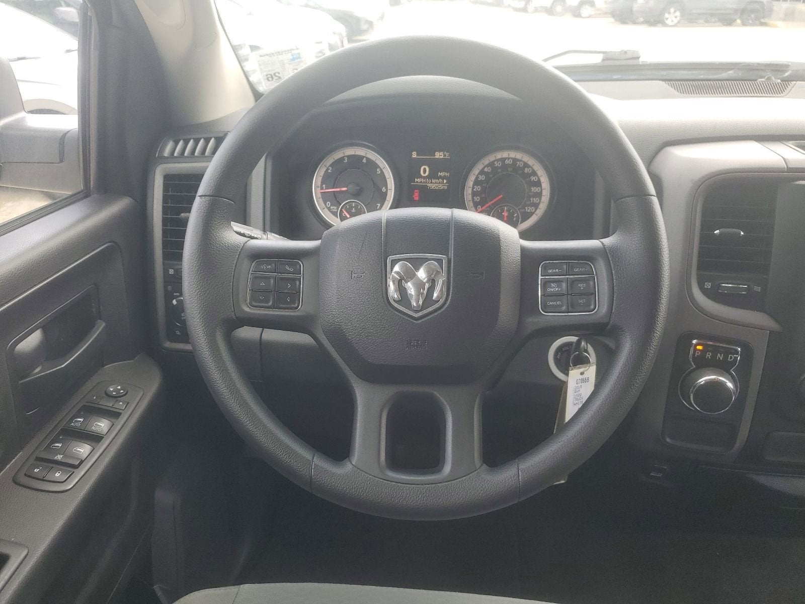2018 RAM 1500 Express Crew Cab 4x2 5'7" Box