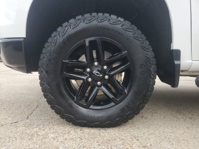2023 Chevrolet Silverado 1500 Custom Trail Boss