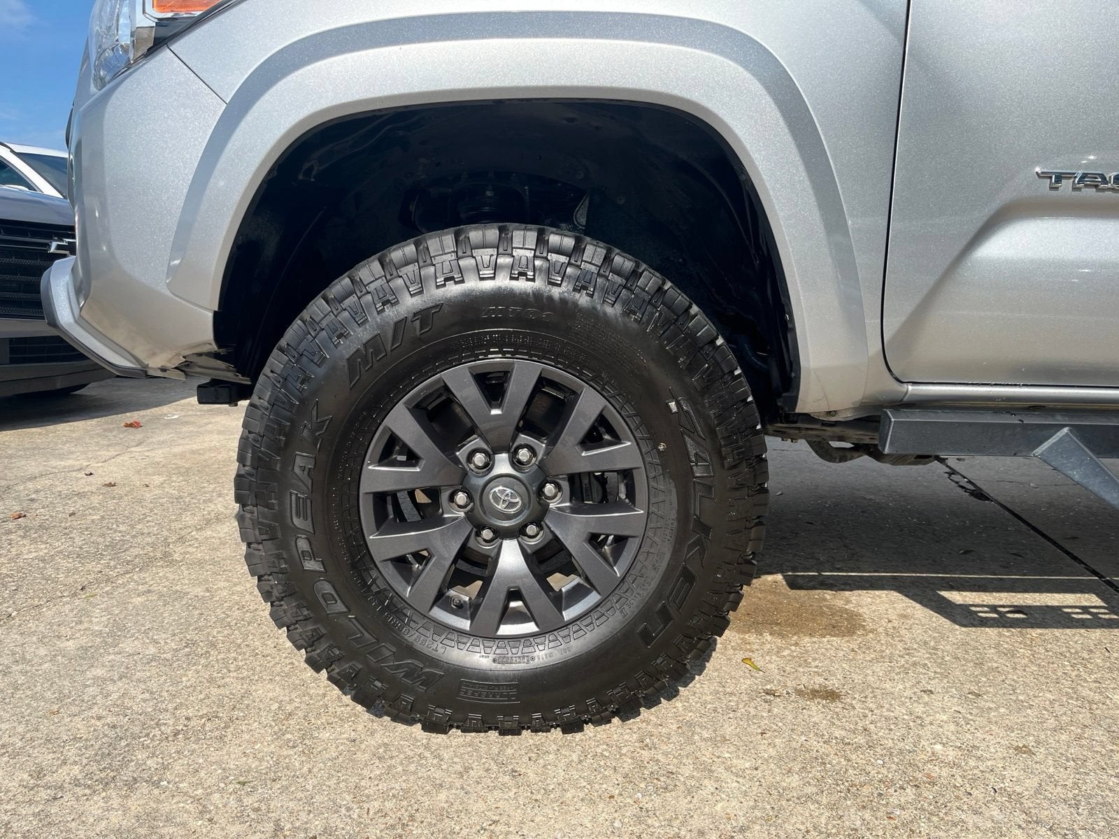 2022 Toyota Tacoma SR V6