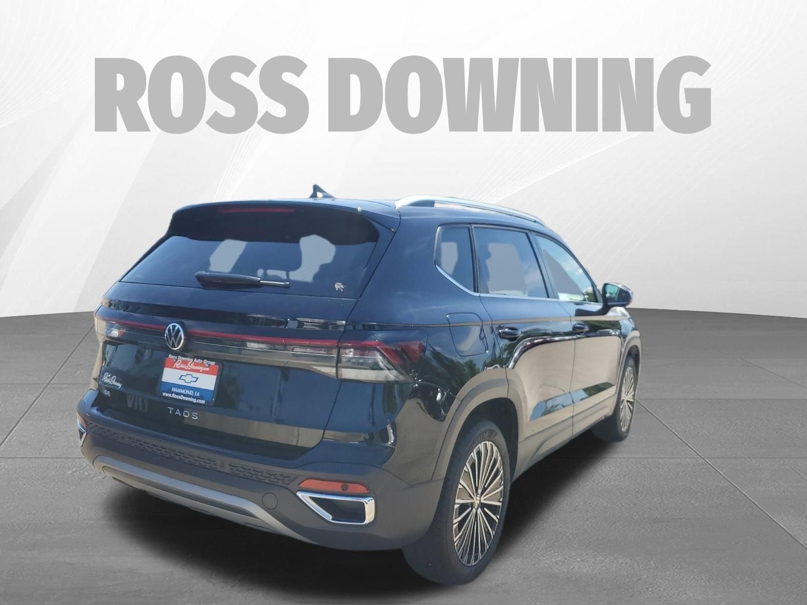2025 Volkswagen Taos SE