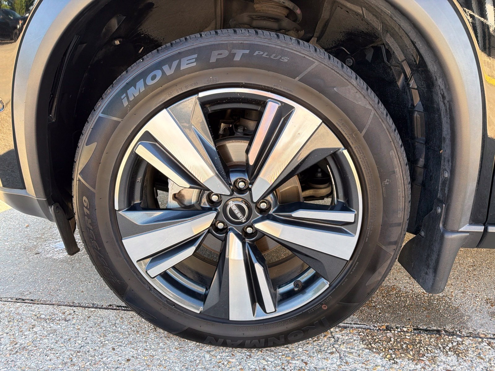 2023 Nissan Rogue SL FWD