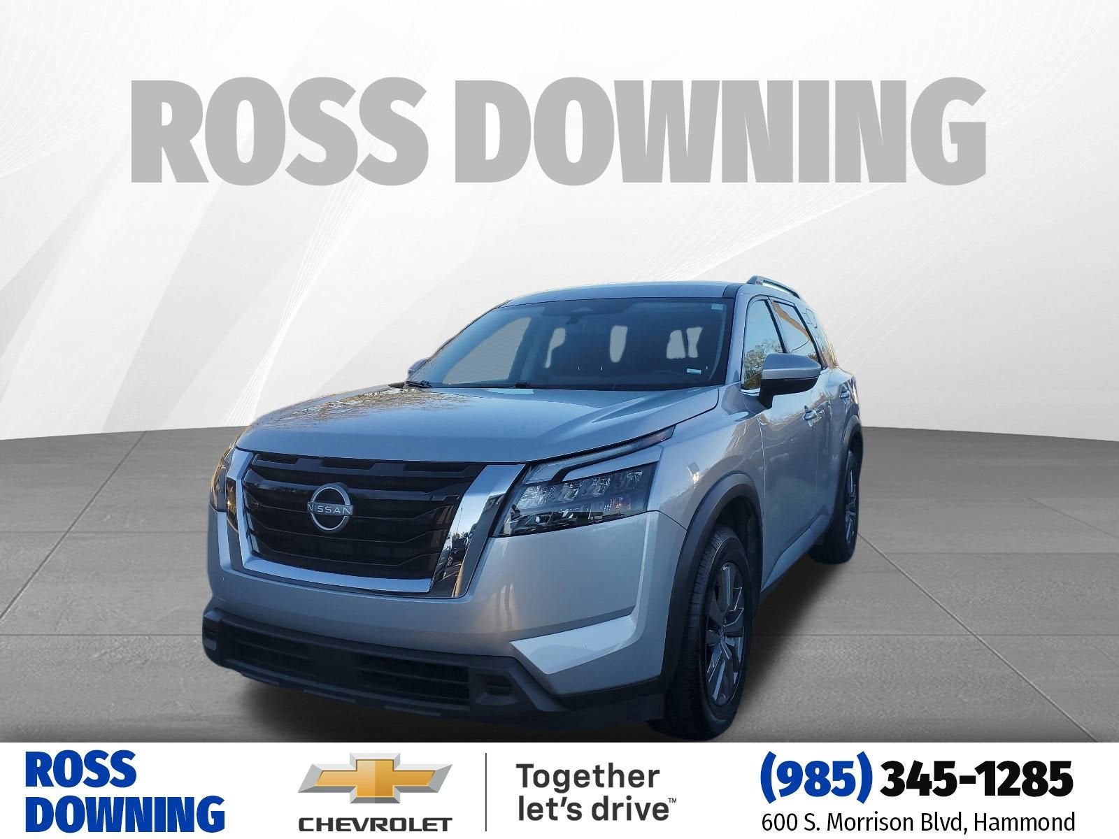 2025 Nissan Pathfinder SV