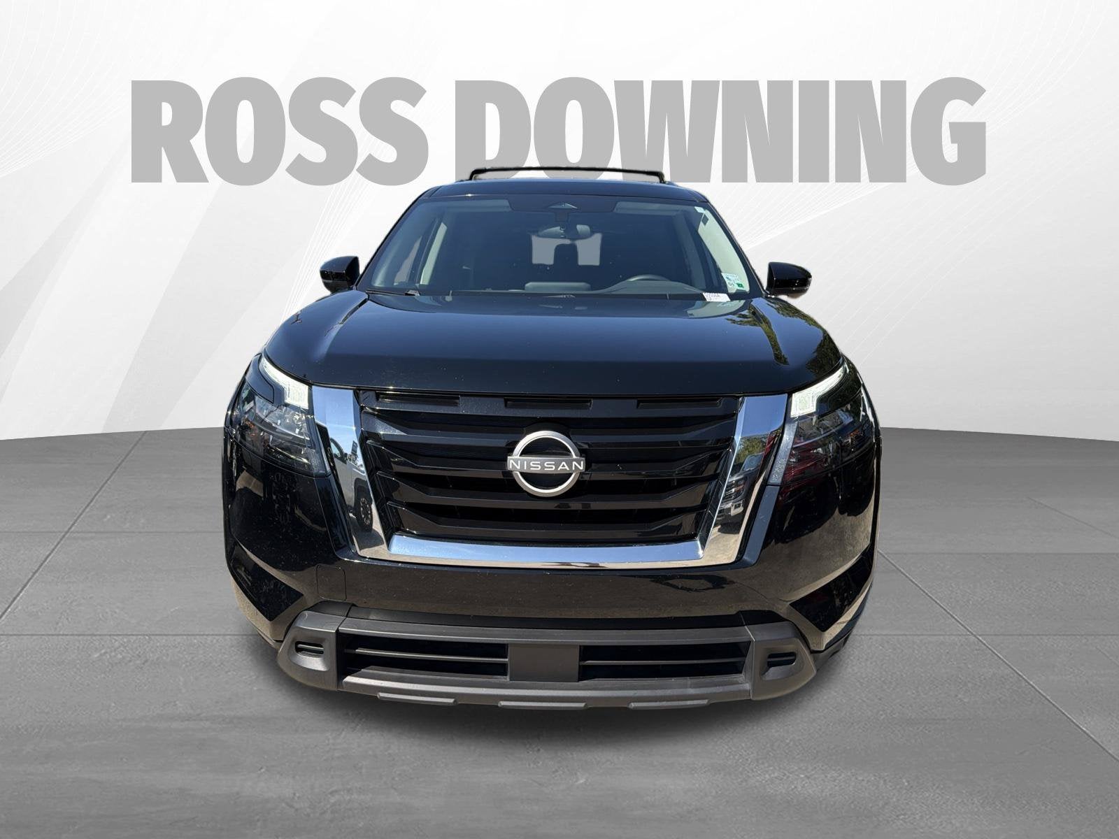 2024 Nissan Pathfinder SV FWD