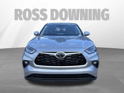 2022 Toyota Highlander LE