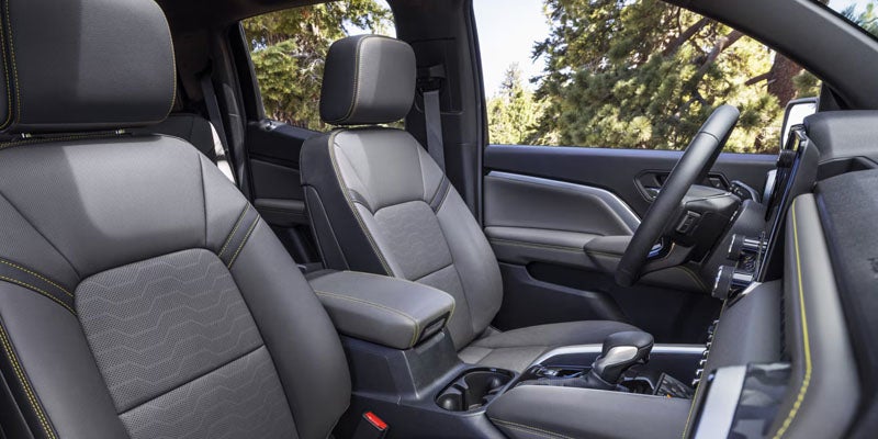 2026 Chevrolet Colorado Interior
