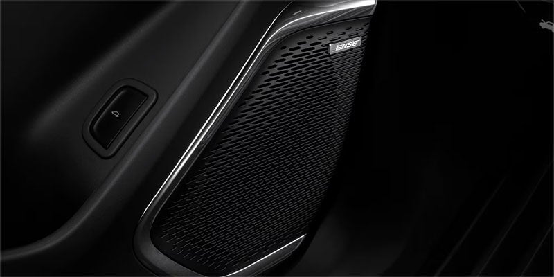 2026 Chevrolet Traverse SUV profile